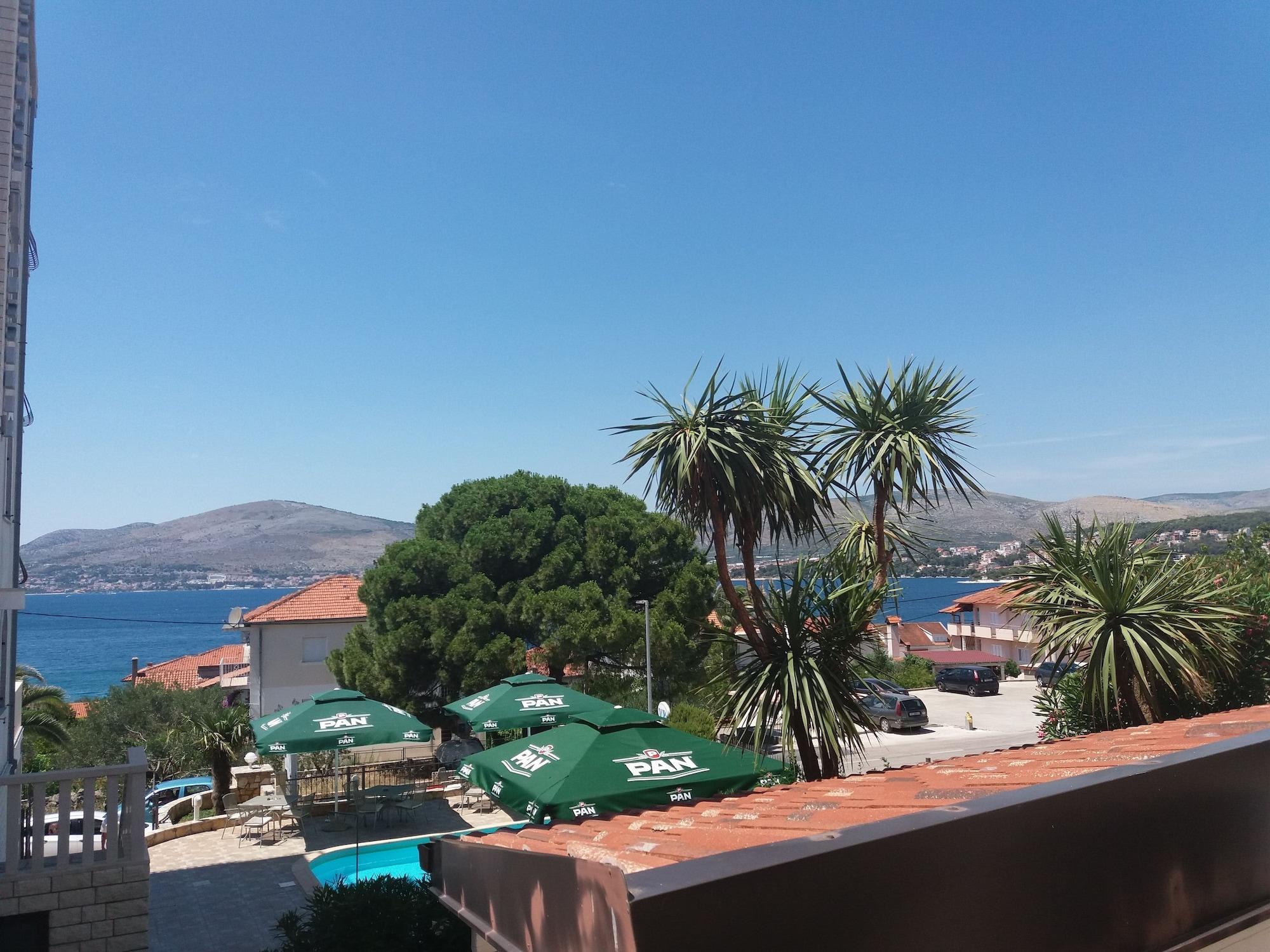 B&B Villa Paula Trogir Luaran gambar