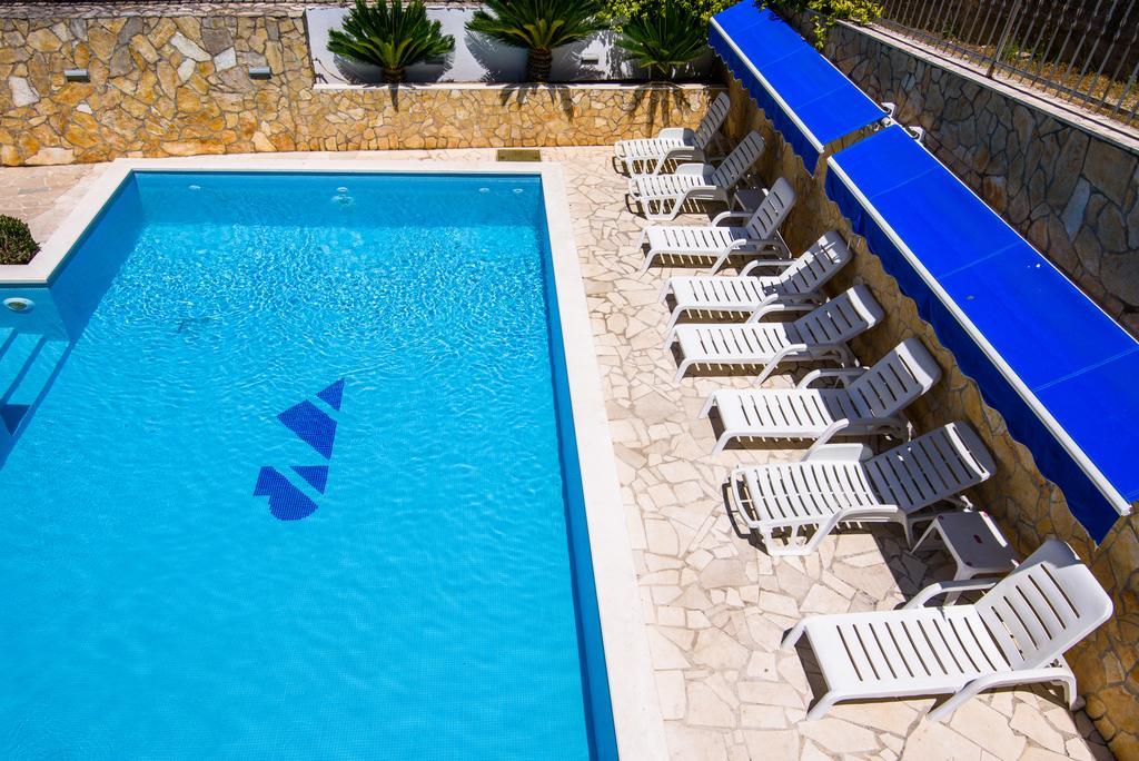 B&B Villa Paula Trogir Luaran gambar