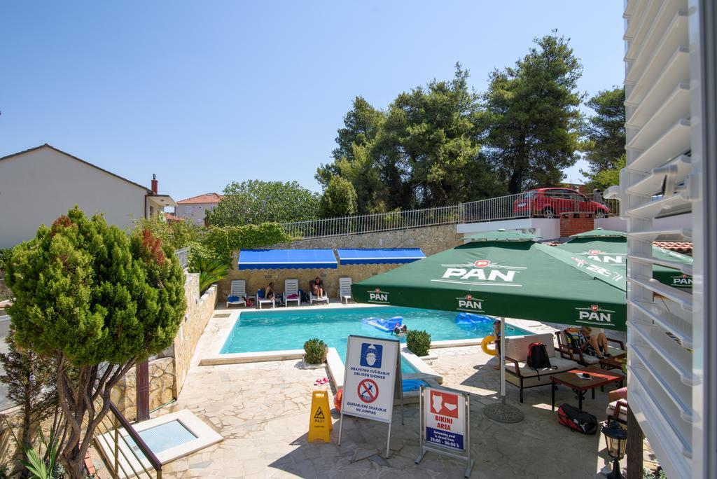 B&B Villa Paula Trogir Luaran gambar