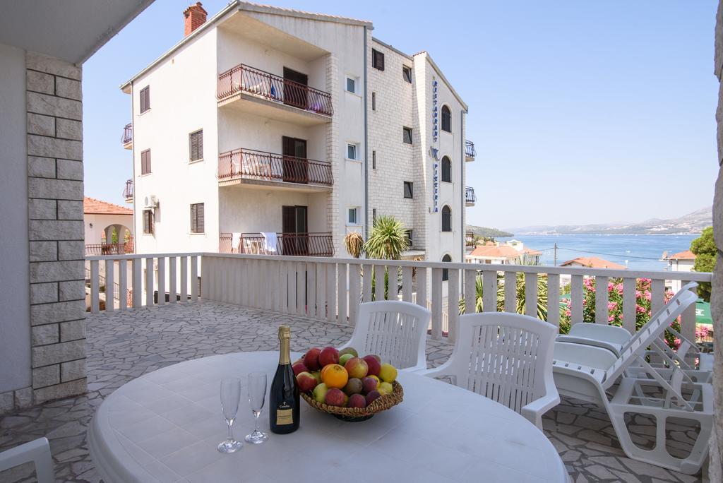 B&B Villa Paula Trogir Luaran gambar