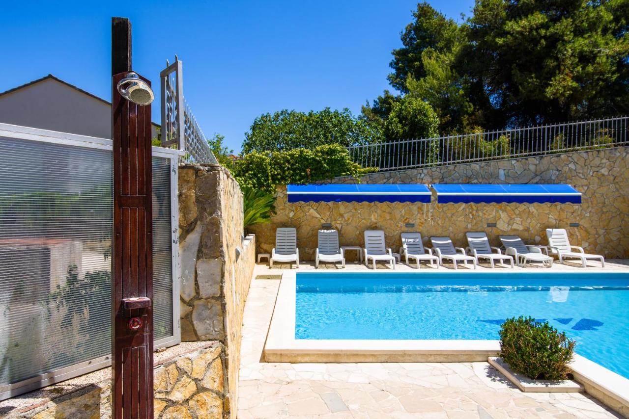 B&B Villa Paula Trogir Luaran gambar